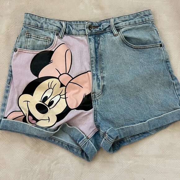 Her Universe Disney Minnie Mouse Y2K Mom Shorts Size 11 - Picture 1 of 6